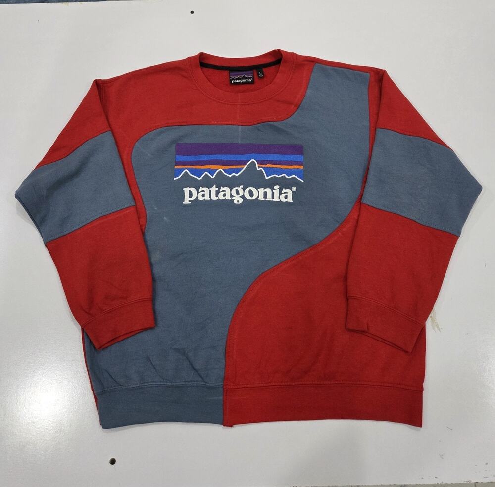Vintage Patagonia Reworked Sweatshirt – Unique Upcycled Paneled Jumper – Size L